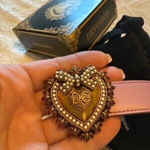 NWT Pink Heart Gold Pearl D&C Leather Belt w/Auth.